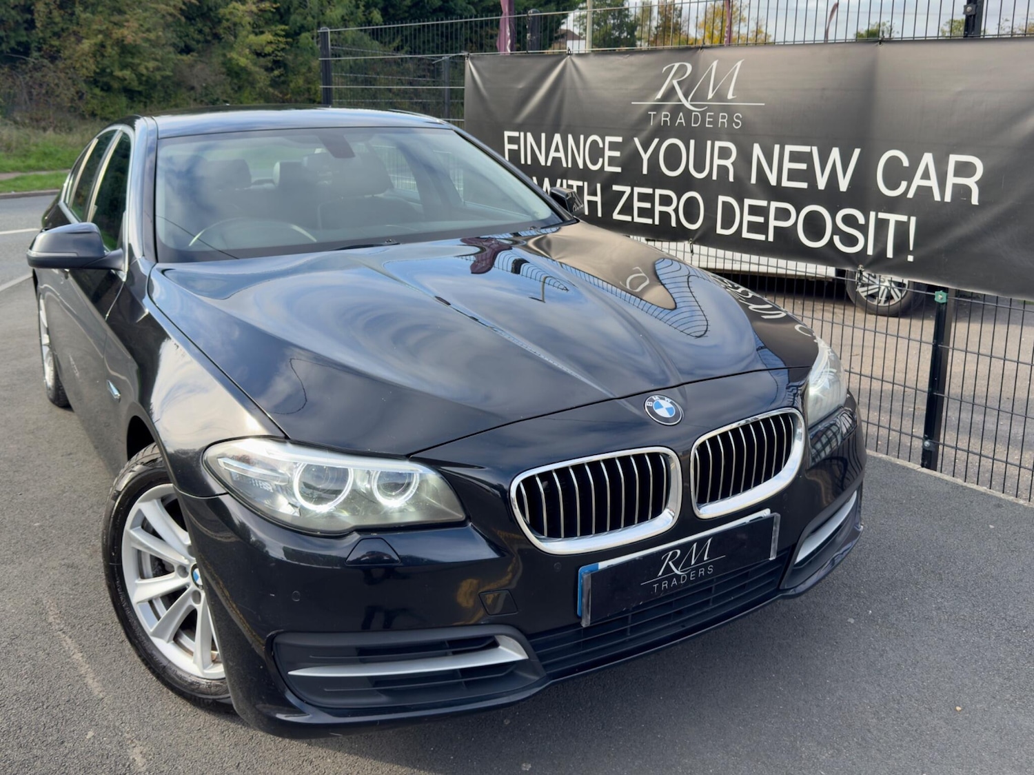 Used BMW 5 Series 2015 for sale - 76122088: Photo 1
