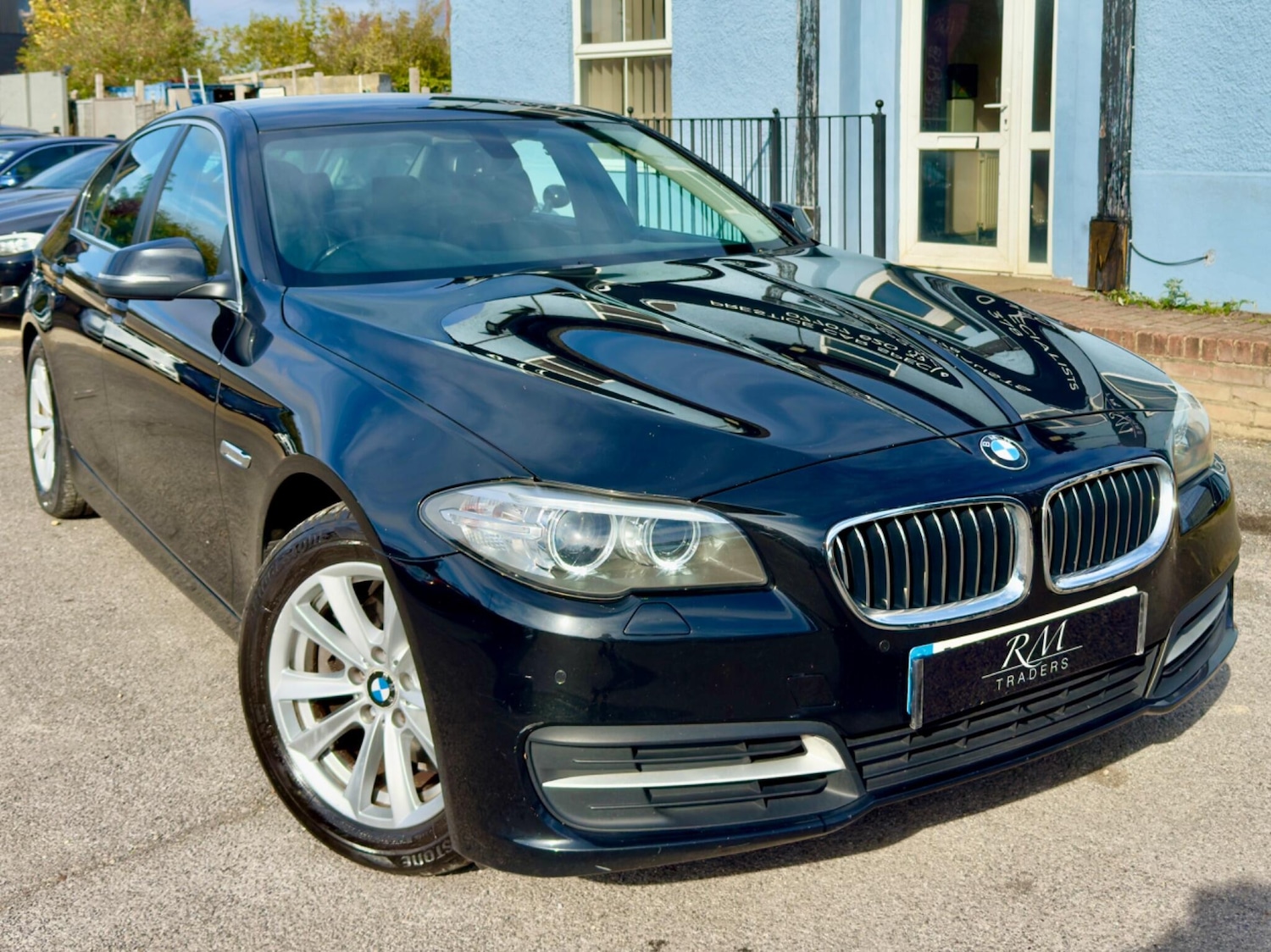Used BMW 5 Series 2015 for sale - 76122088: Photo 2