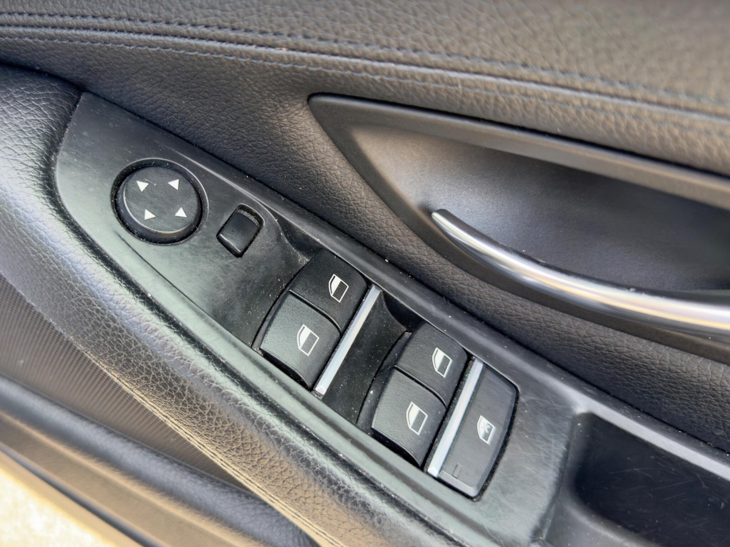 Used BMW 5 Series 2015 for sale - 76122088: Photo 28