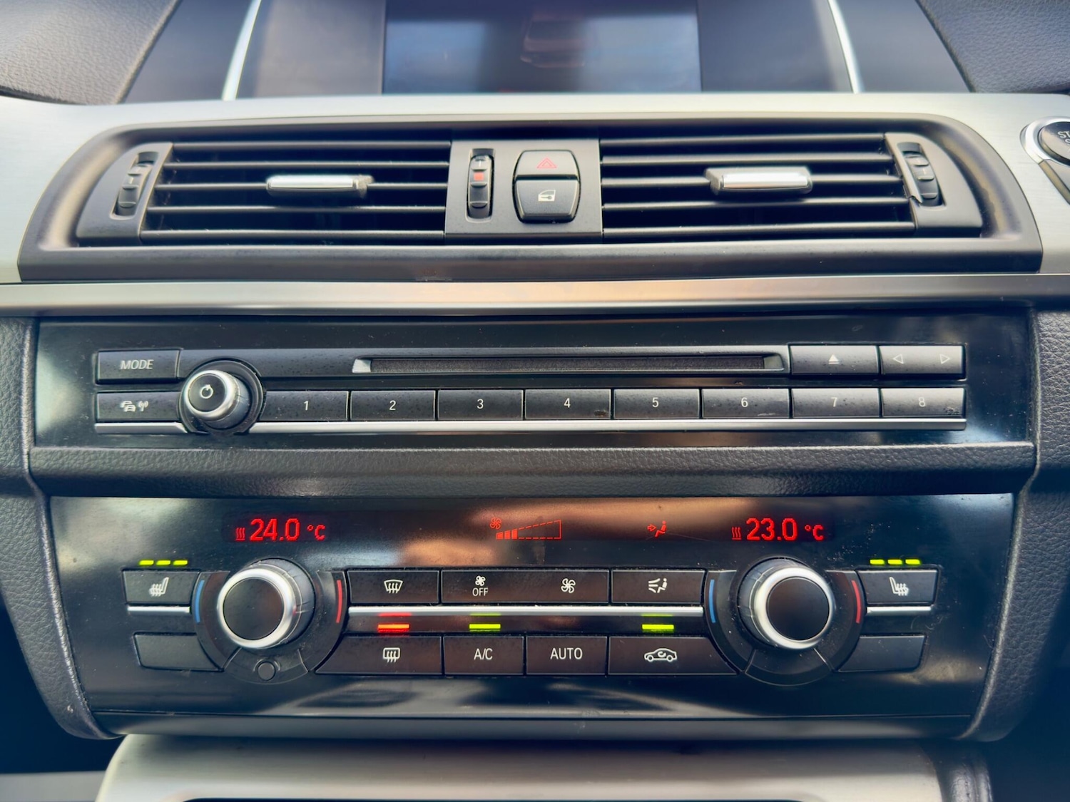 Used BMW 5 Series 2015 for sale - 76122088: Photo 38