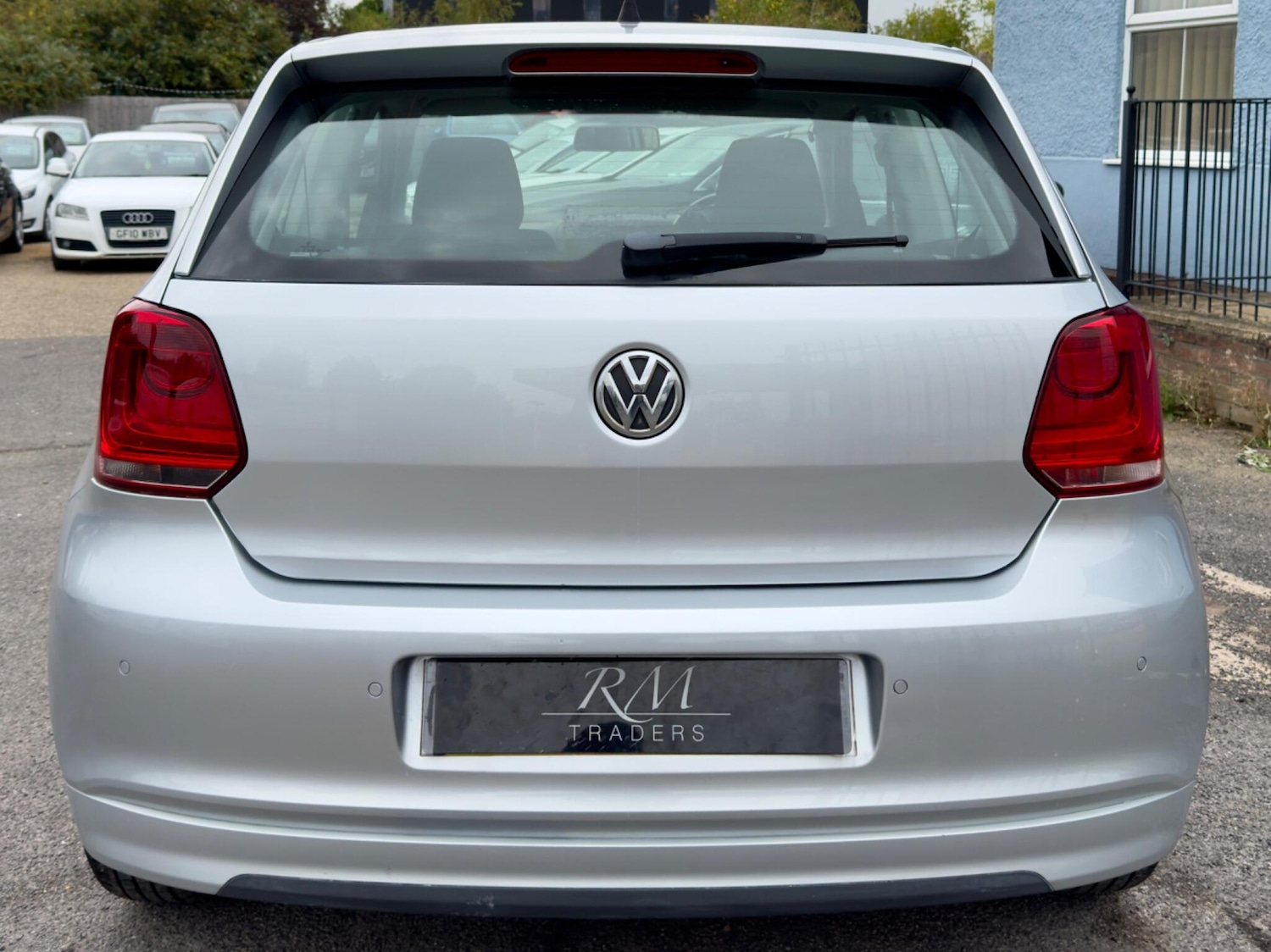 Used Volkswagen Polo 2011 for sale - 76020657: Photo 11
