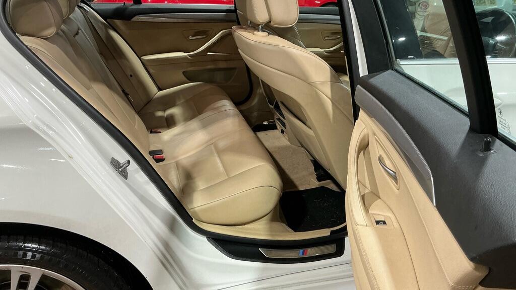 Used BMW 5 Series 2012 for sale - 76485102: Photo 11