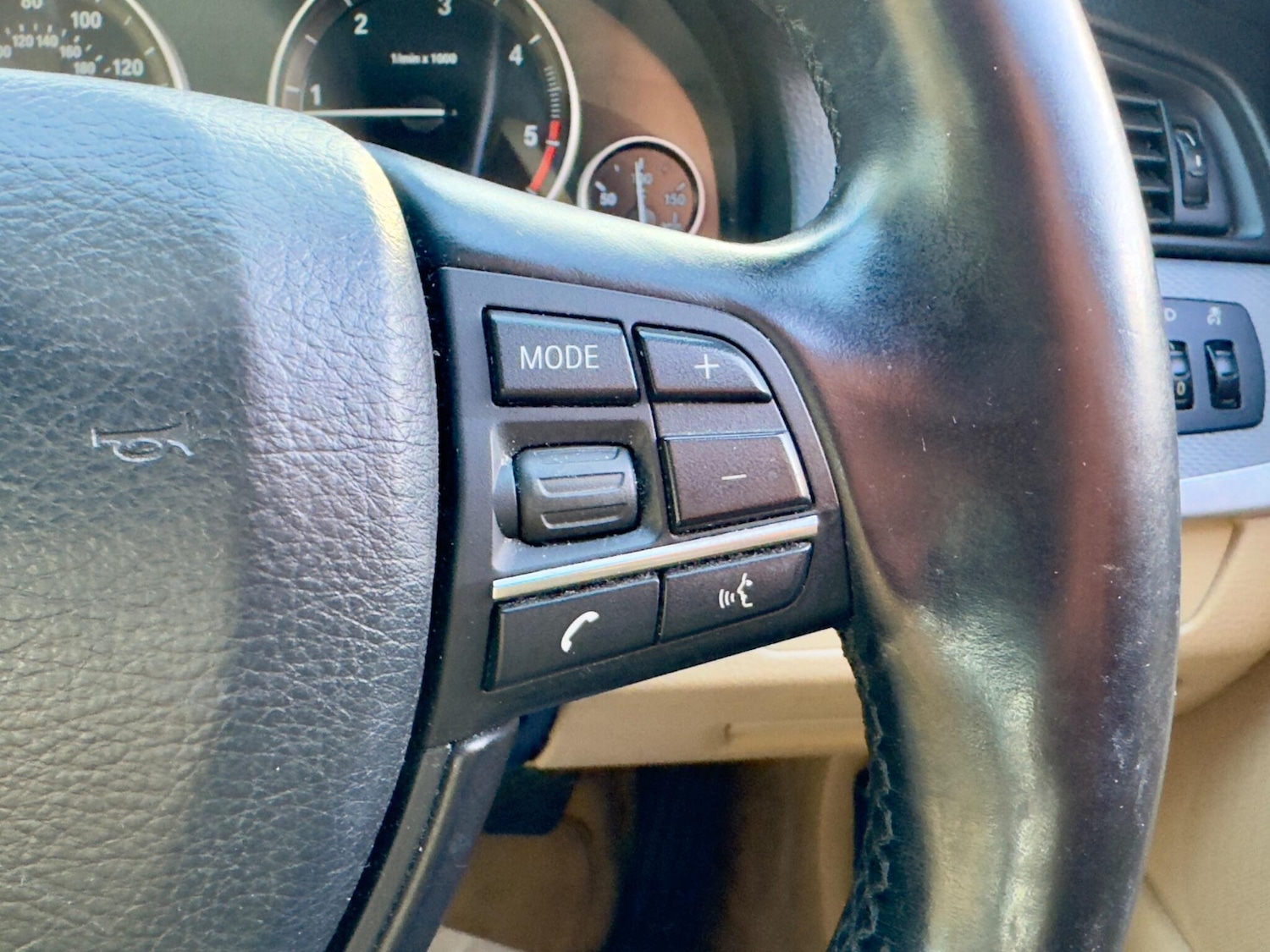 Used BMW 5 Series 2012 for sale - 76485102: Photo 33