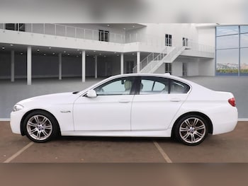 Used BMW 5 Series 2012 for sale - 76485102: Photo