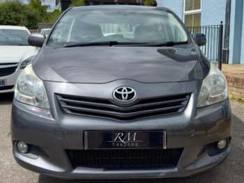 Used Toyota Verso 2010 for sale - 75060595: Photo