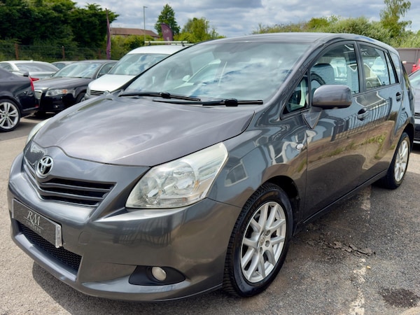 Used Toyota Verso 2010 for sale - 75060595: Photo 5