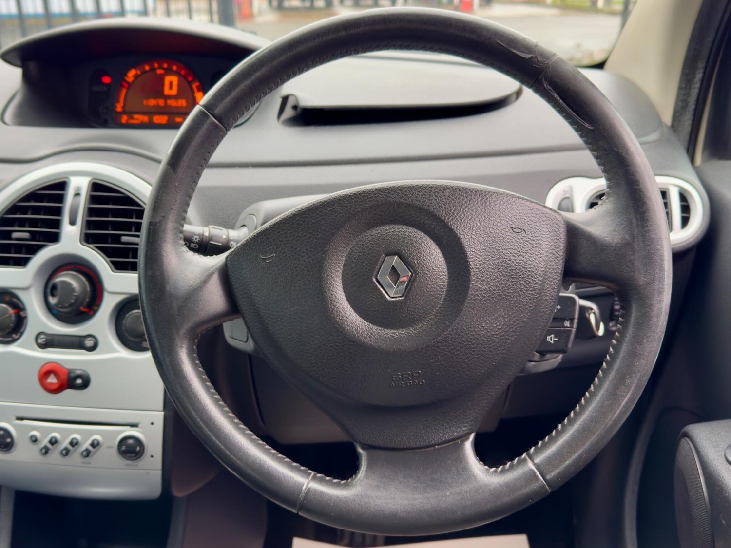 Used Renault Modus 2010 for sale - 77291199: Photo 17