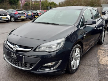 Used Vauxhall Astra 2013 for sale - 77460514: Photo
