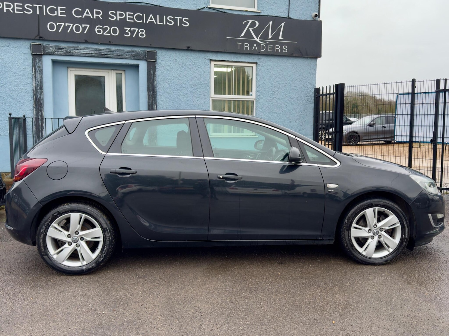 Used Vauxhall Astra 2013 for sale - 77460514: Photo 6