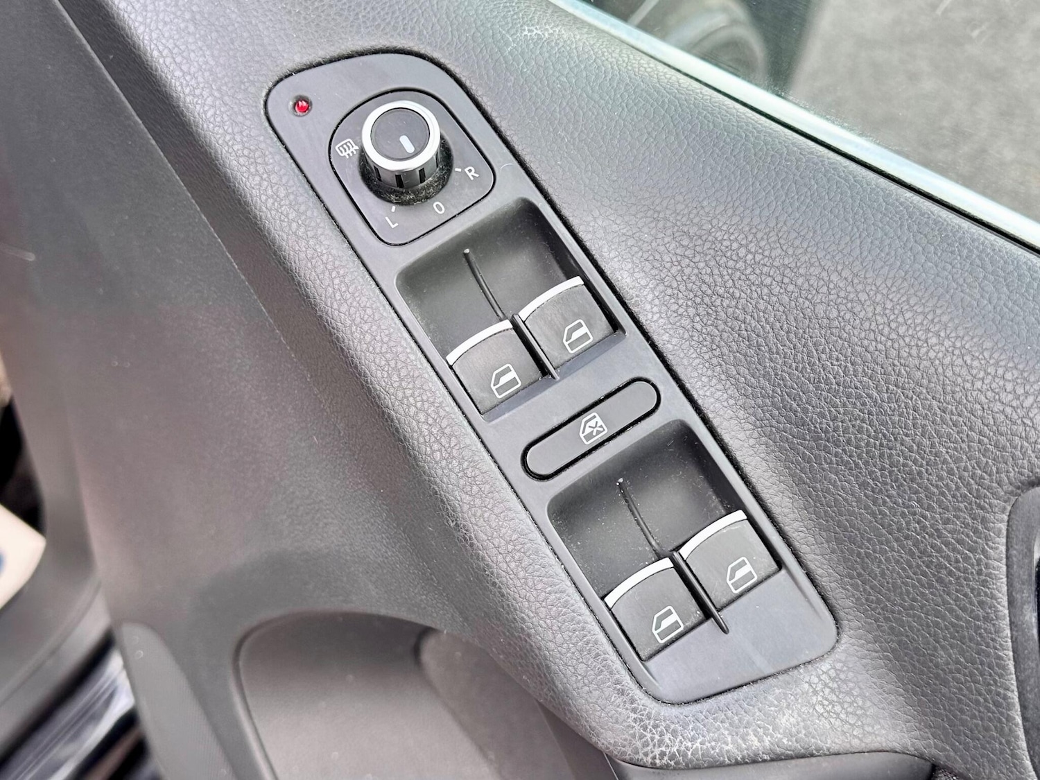 Used Volkswagen Tiguan 2012 for sale - 76251247: Photo 22