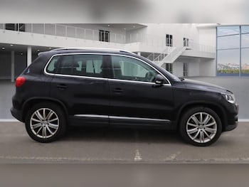 Used Volkswagen Tiguan 2012 for sale - 76251247: Photo 4