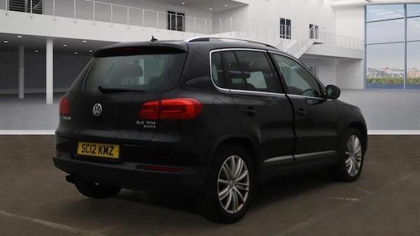 Used Volkswagen Tiguan 2012 for sale - 76251247: Photo 6