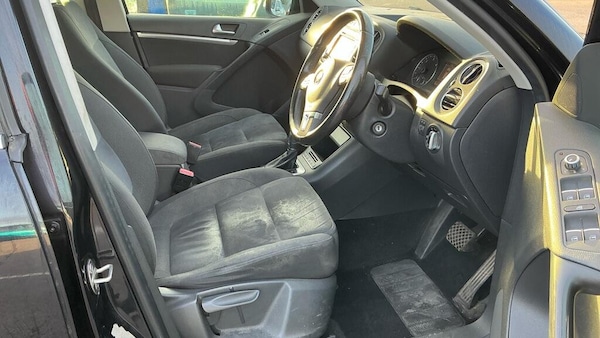 Used Volkswagen Tiguan 2012 for sale - 76251247: Photo 7