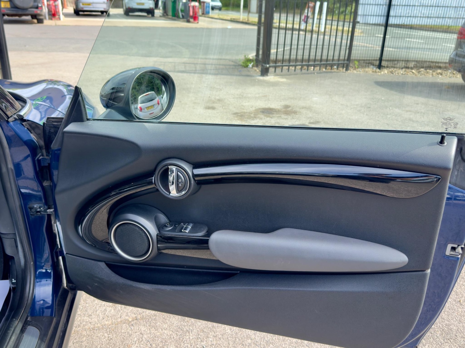 Used MINI Hatch 2015 for sale - 77460518: Photo 25