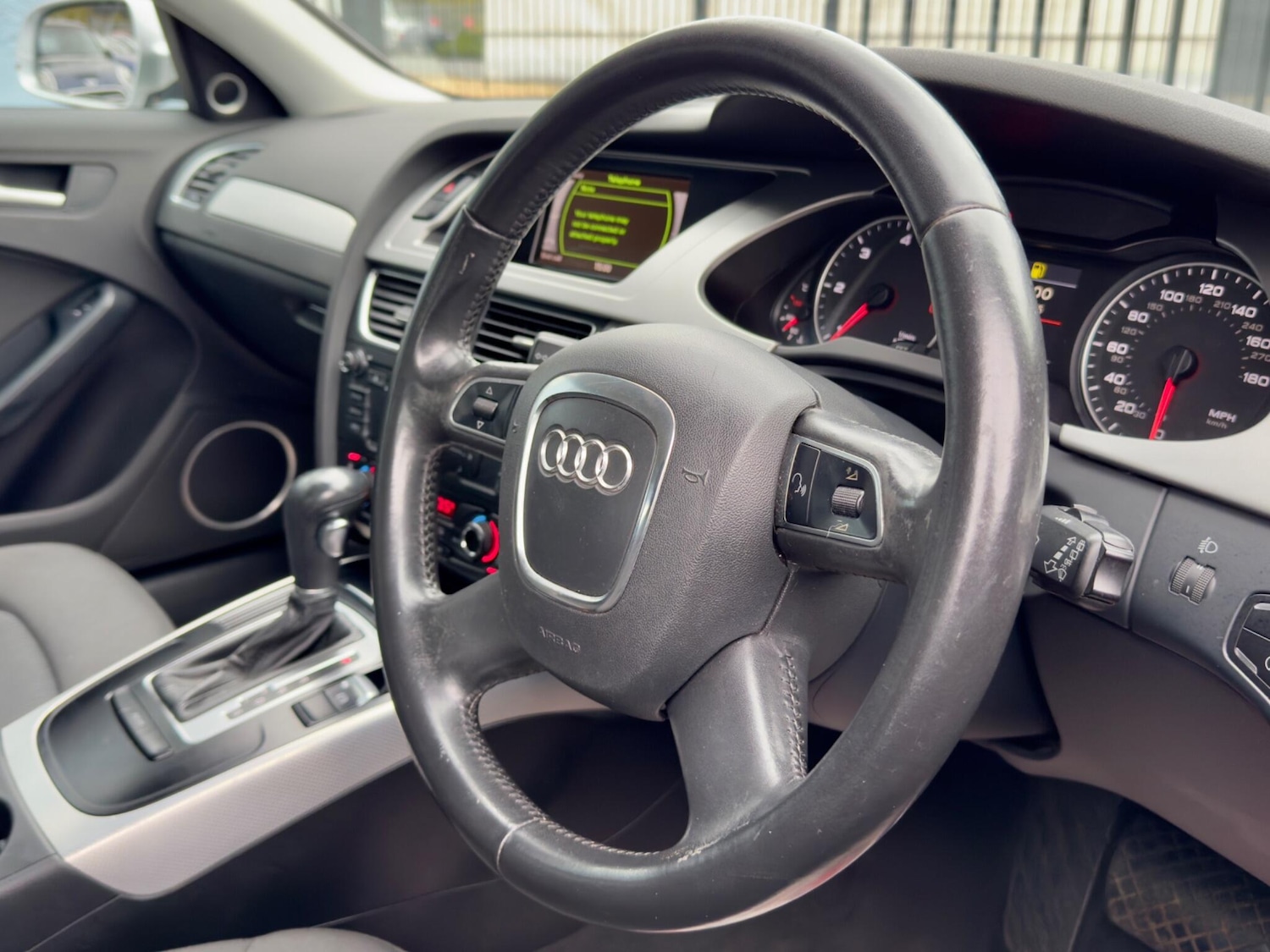 Used Audi A4 2010 for sale - 76997290: Photo 27