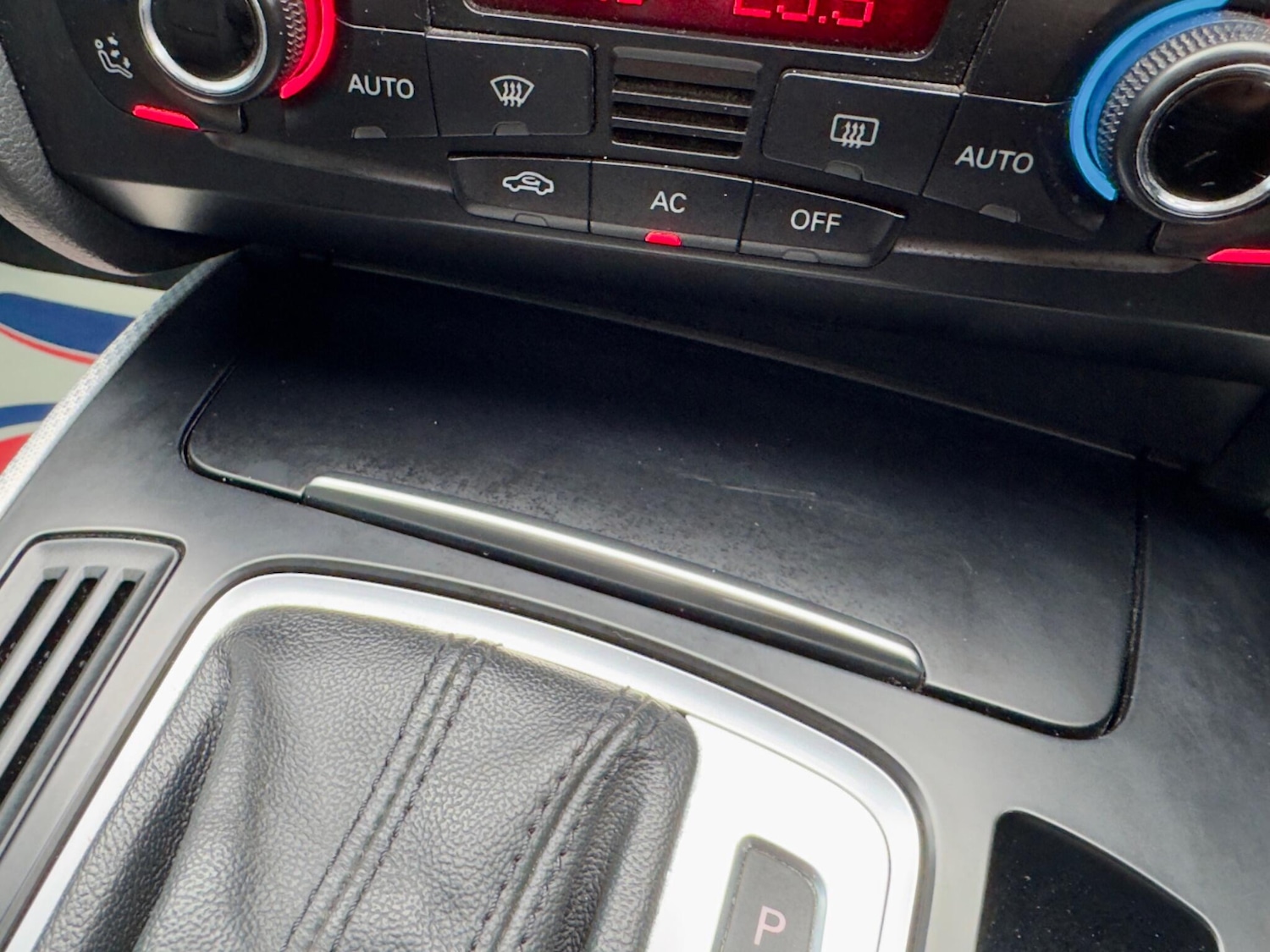 Used Audi A4 2010 for sale - 76997290: Photo 40