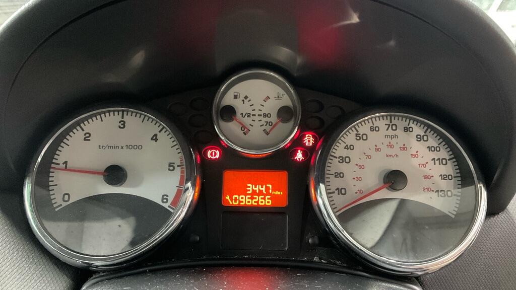 Used Peugeot 207 2011 for sale - 77203658: Photo 9