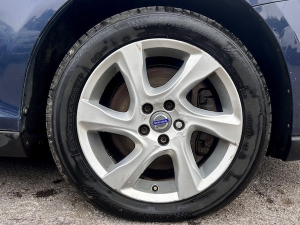 Used Volvo V40 Cross Country 2014 for sale - 73235701: Photo 15