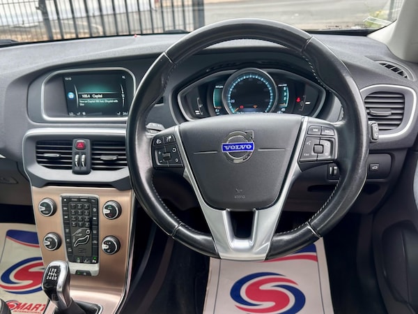 Used Volvo V40 Cross Country 2014 for sale - 73235701: Photo 29
