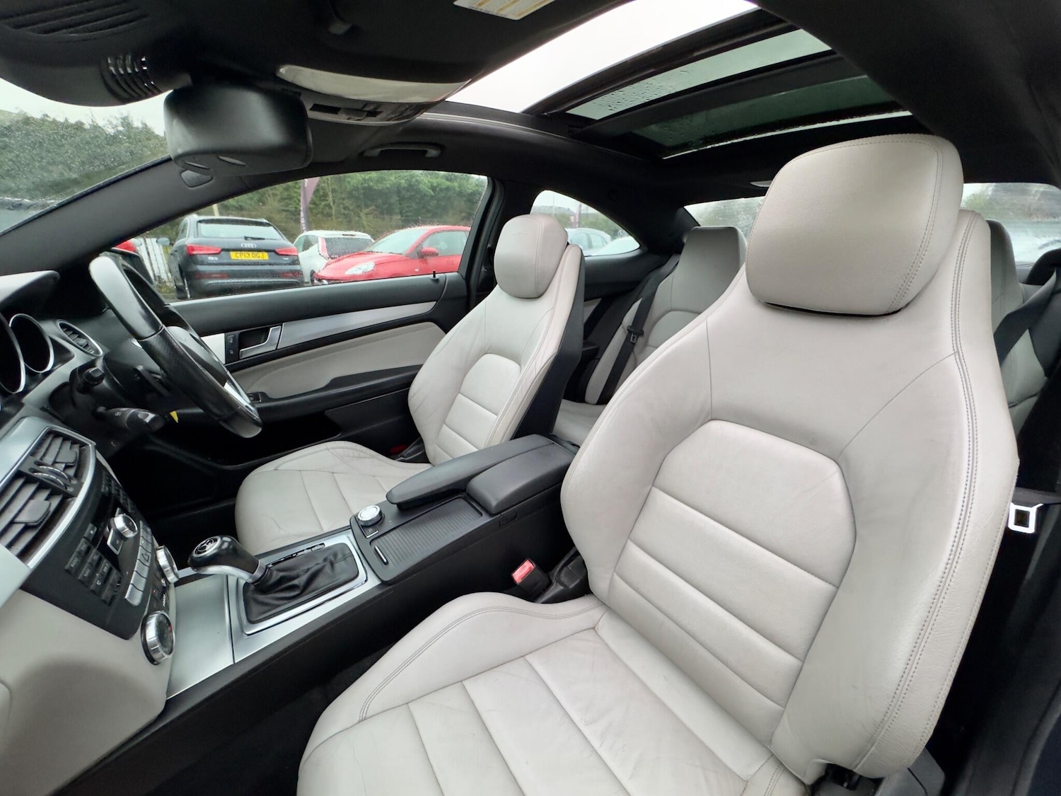 Used Mercedes-Benz C Class 2012 for sale - 77292043: Photo 18