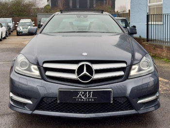 Used Mercedes-Benz C Class 2012 for sale - 77292043: Photo