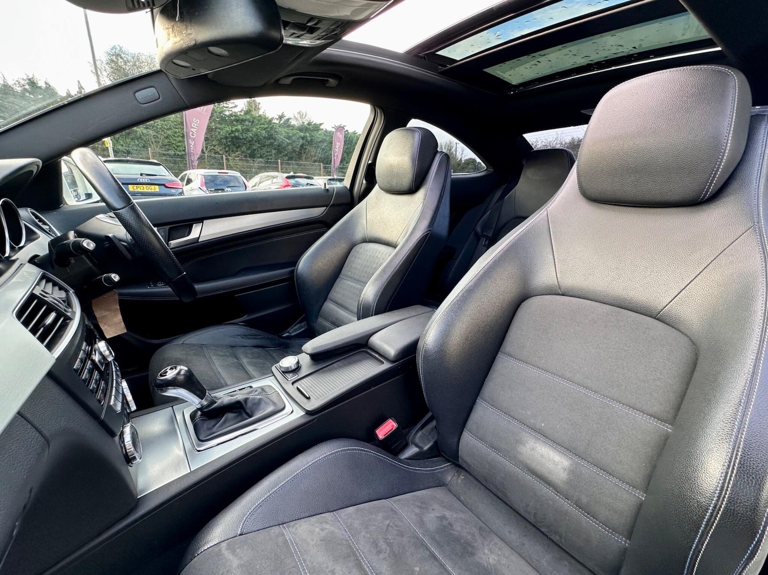 Used Mercedes-Benz C Class 2014 for sale - 77460527: Photo 23