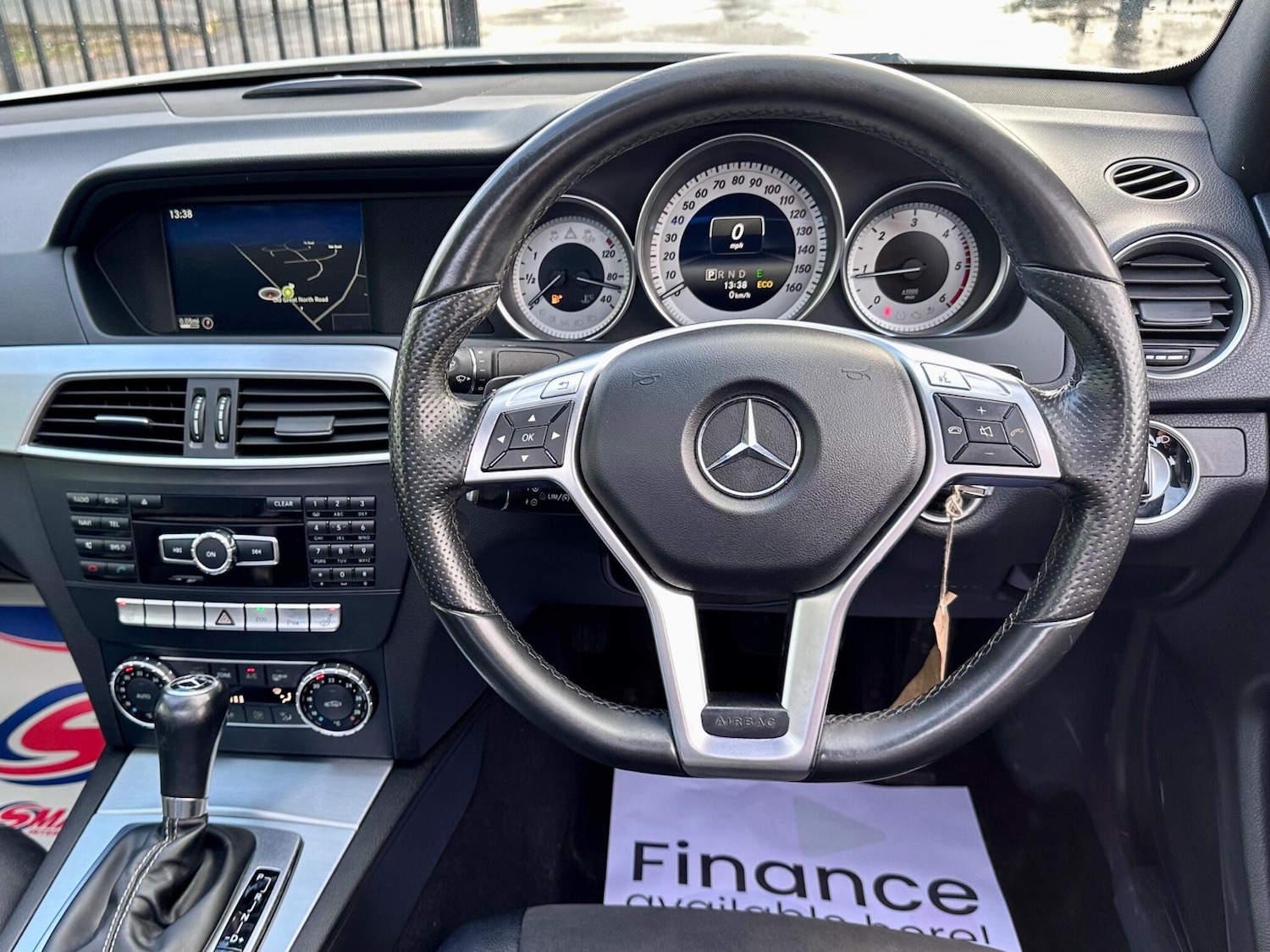 Used Mercedes-Benz C Class 2014 for sale - 77460527: Photo 29