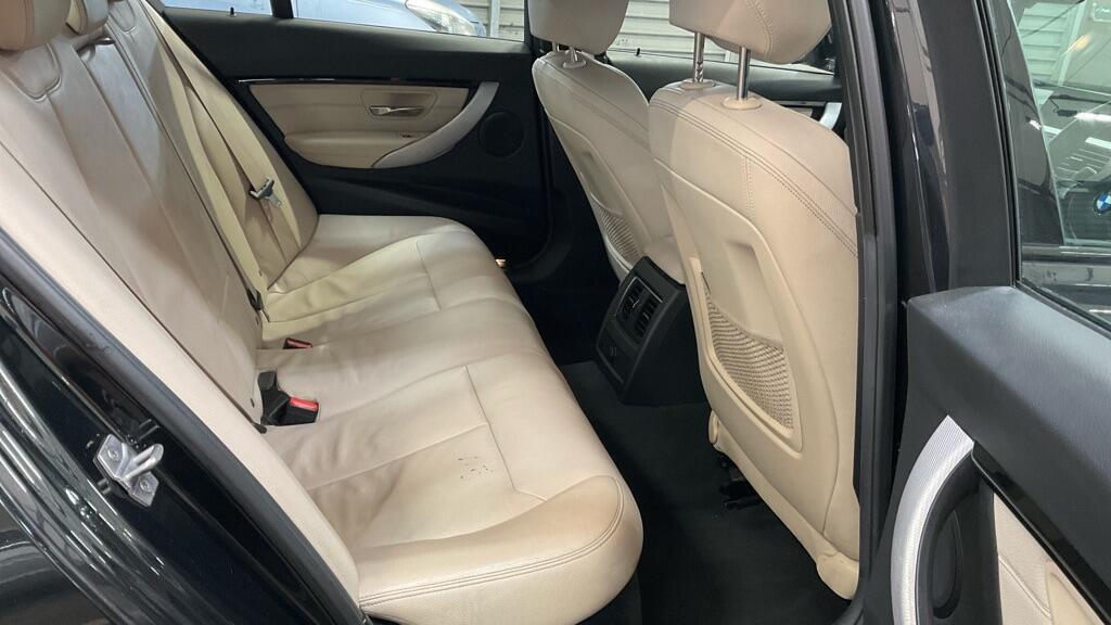 Used BMW 3 Series 2017 for sale - 77460523: Photo 10