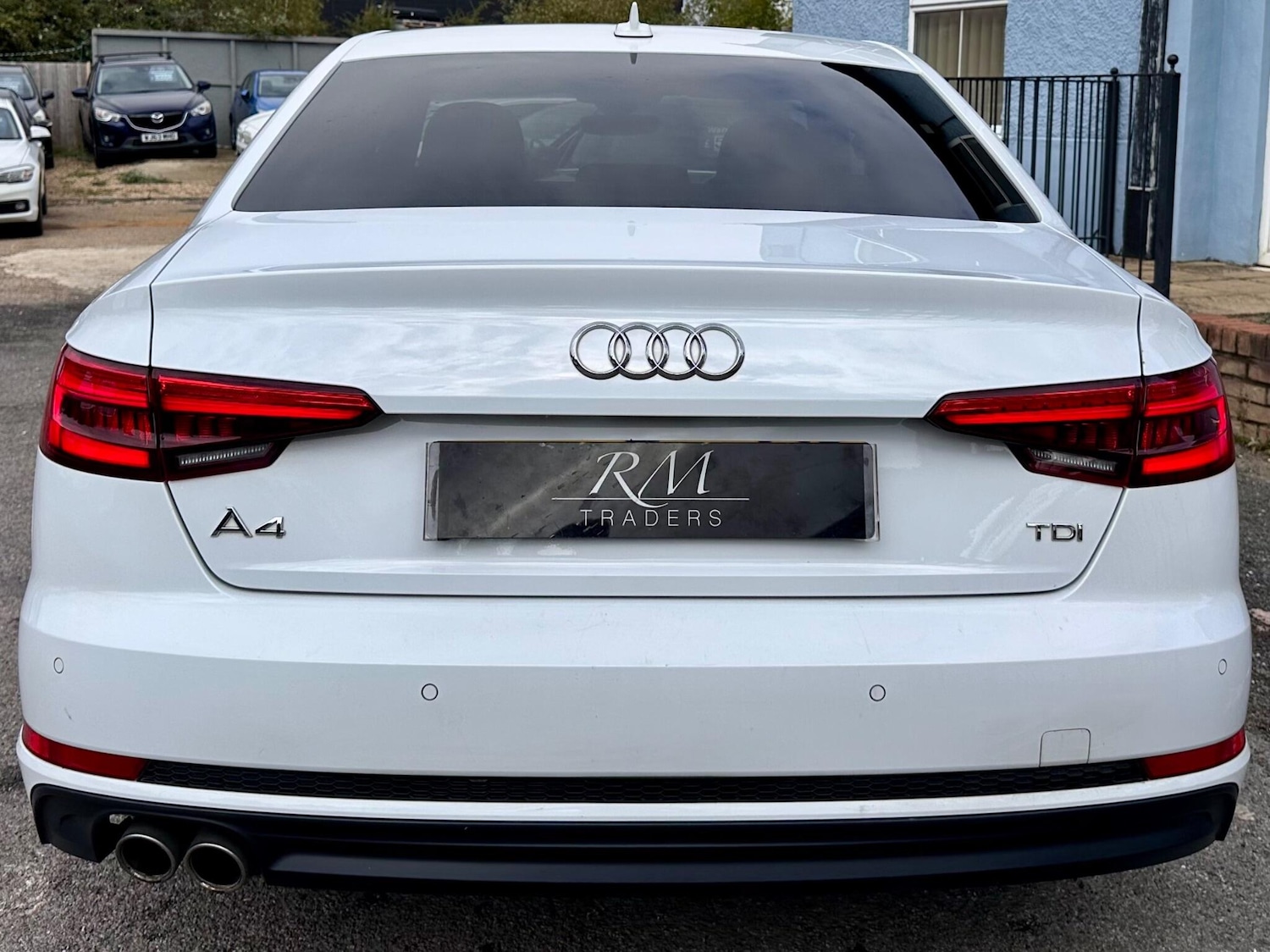 Used Audi A4 2017 for sale - 76988950: Photo 12