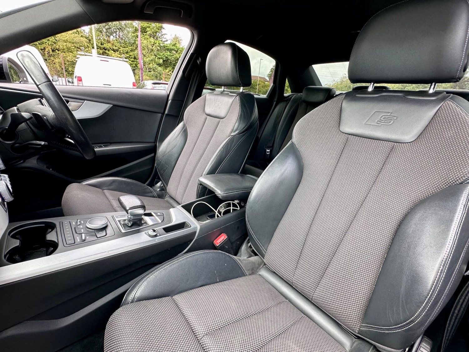 Used Audi A4 2017 for sale - 76988950: Photo 20