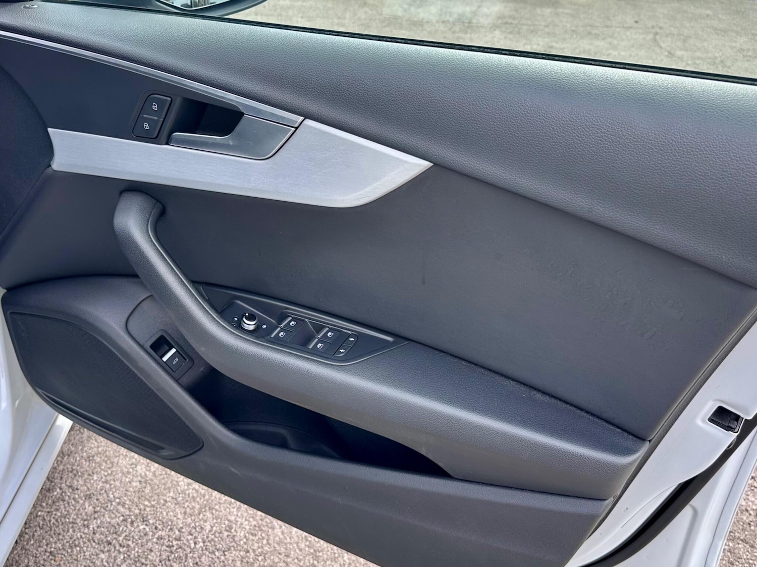 Used Audi A4 2017 for sale - 76988950: Photo 25