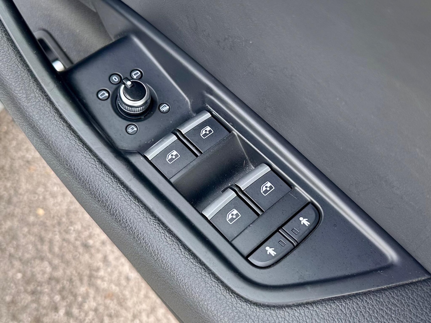 Used Audi A4 2017 for sale - 76988950: Photo 26