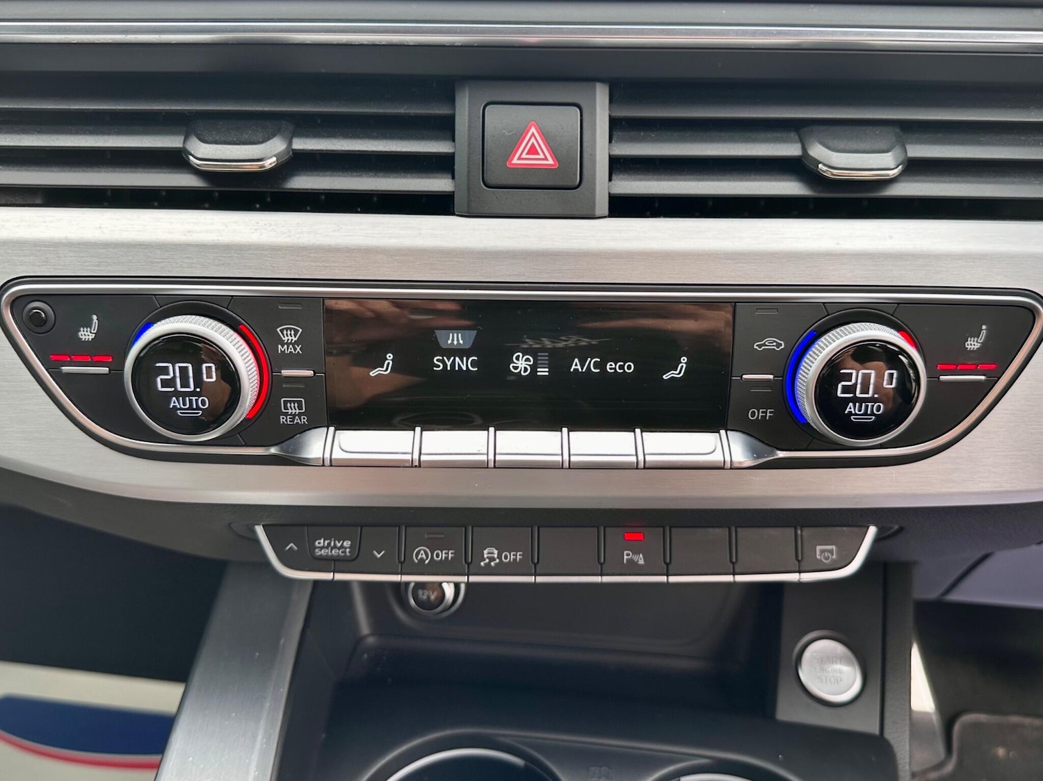 Used Audi A4 2017 for sale - 76988950: Photo 44