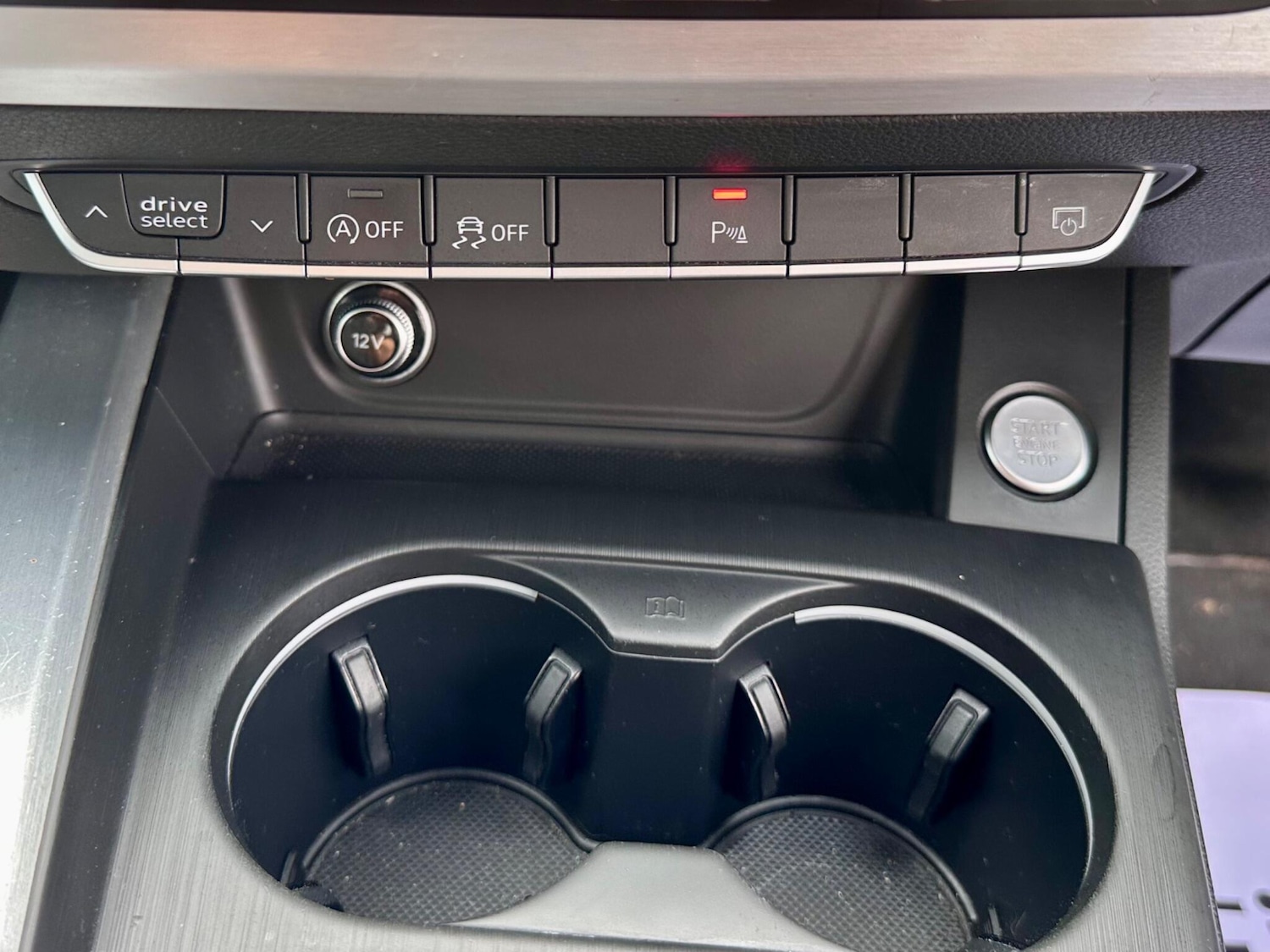 Used Audi A4 2017 for sale - 76988950: Photo 45