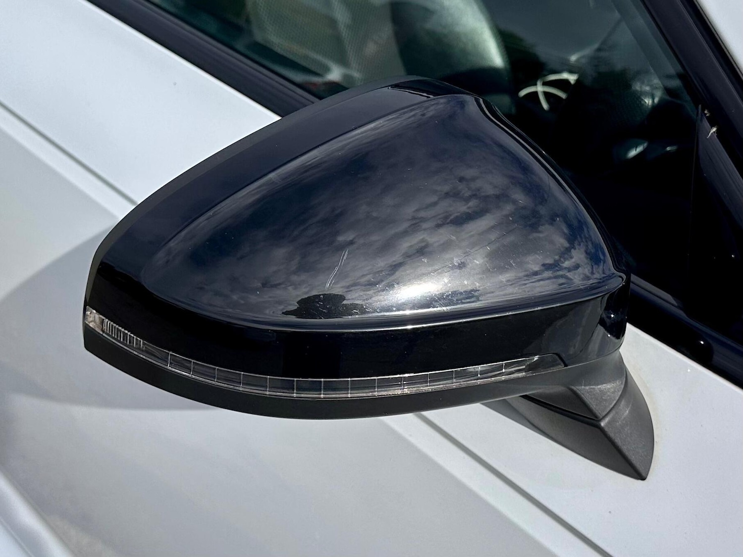 Used Audi A4 2017 for sale - 76988950: Photo 5