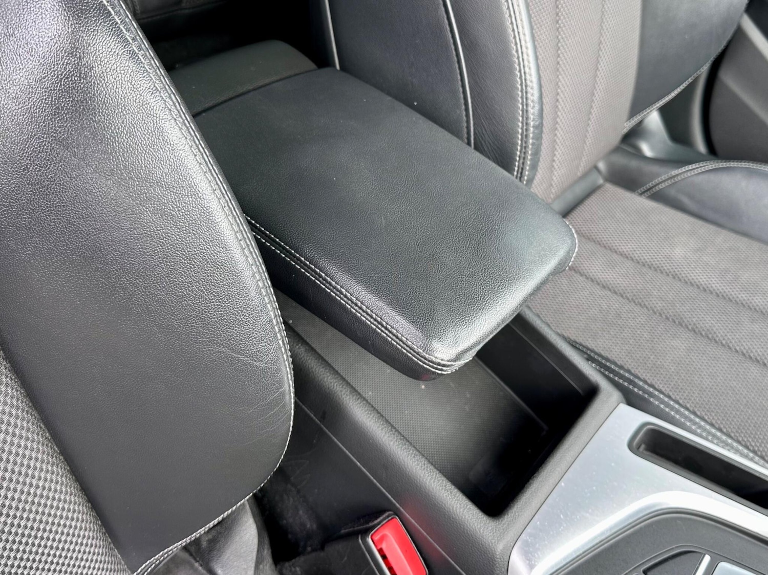 Used Audi A4 2017 for sale - 76988950: Photo 50