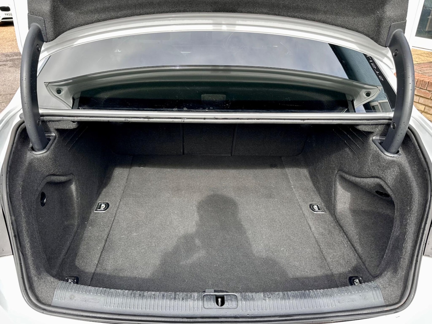 Used Audi A4 2017 for sale - 76988950: Photo 53