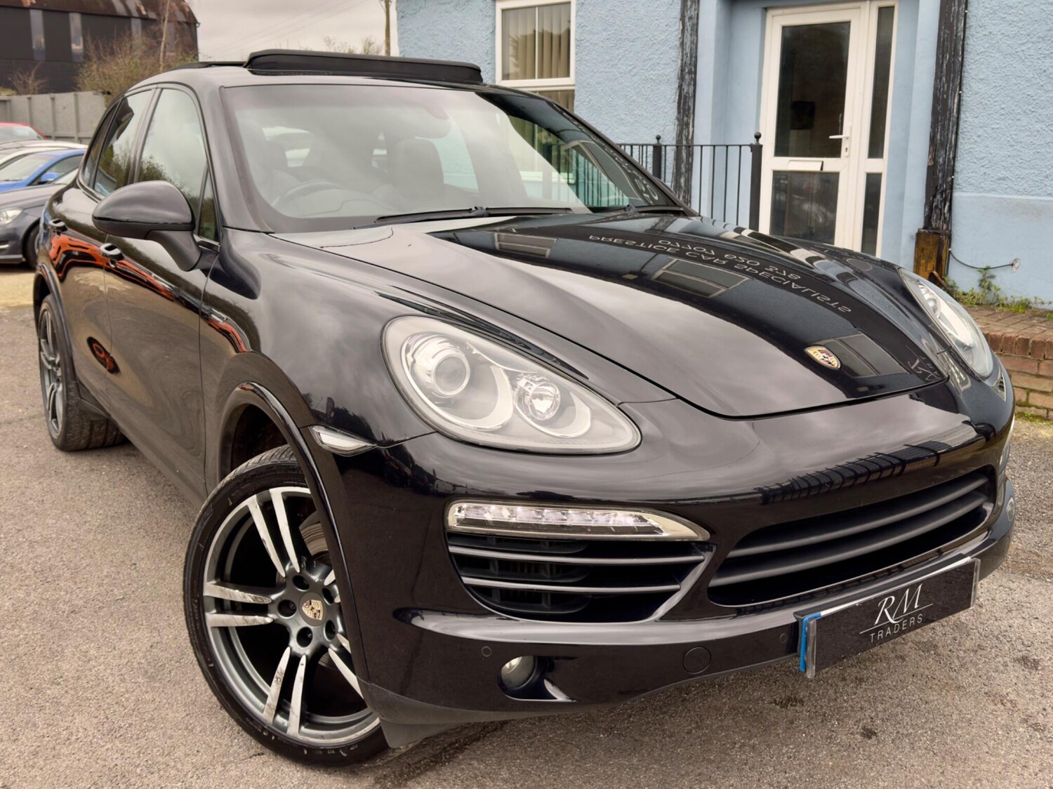 Used Porsche Cayenne 2012 for sale - 77671015: Photo 1