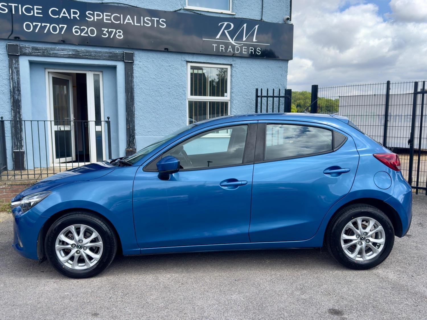 Used Mazda Mazda2 2018 for sale - 77460508: Photo 8