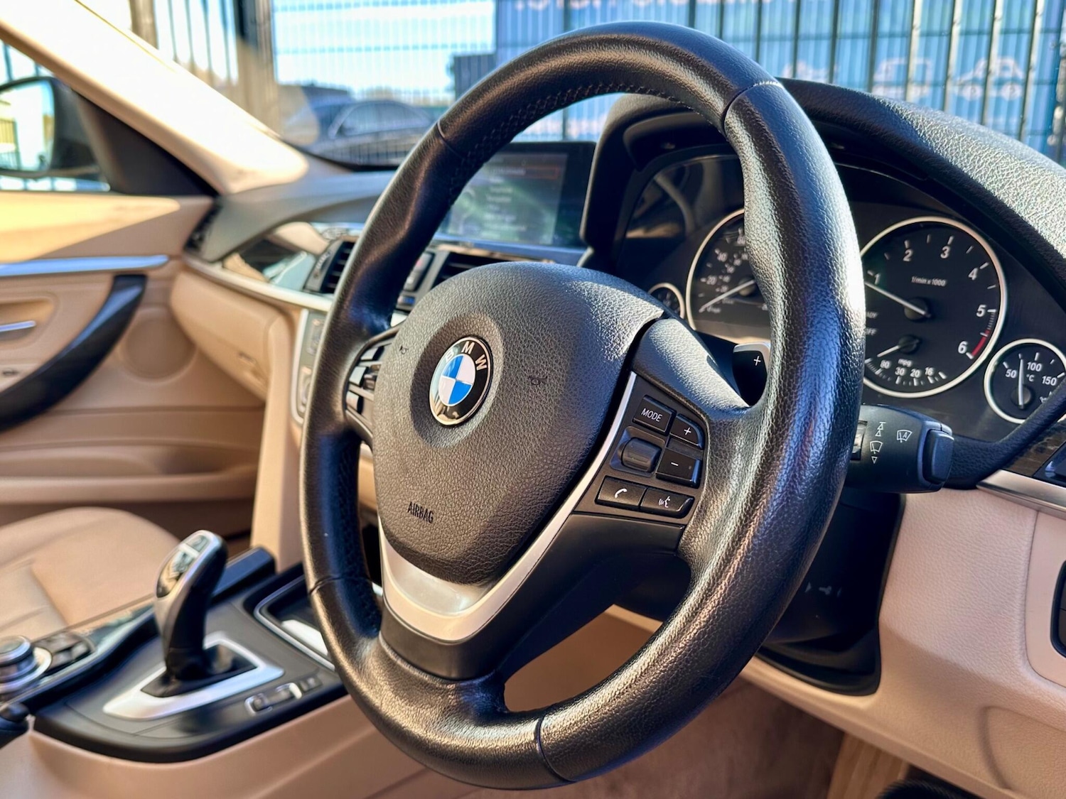 Used BMW 3 Series 2013 for sale - 77460515: Photo 30