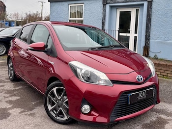 2014 (14) - 1.5 VVT-i Hybrid Trend 5dr CVT