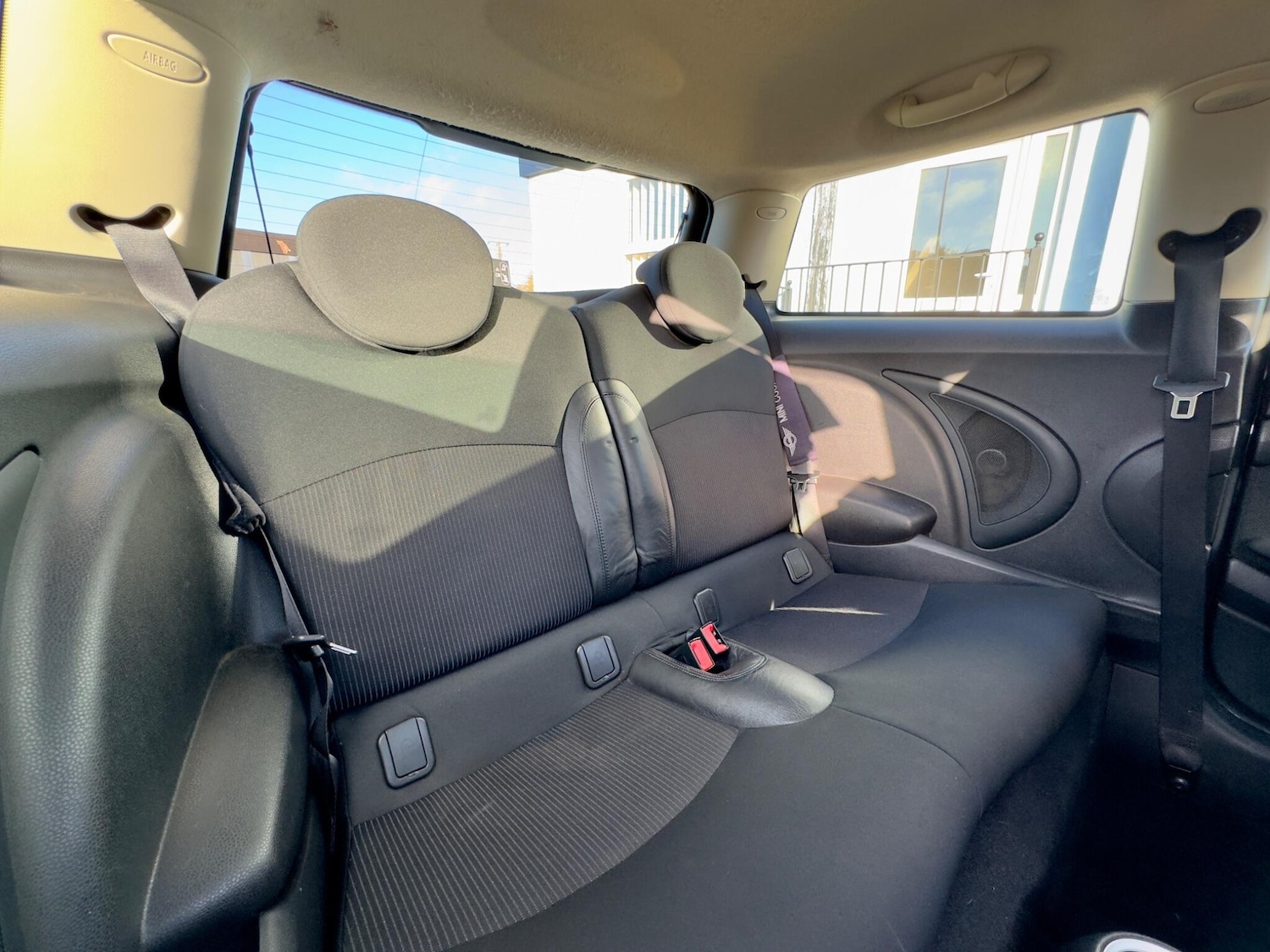 Used MINI Hatch 2011 for sale - 76886409: Photo 16