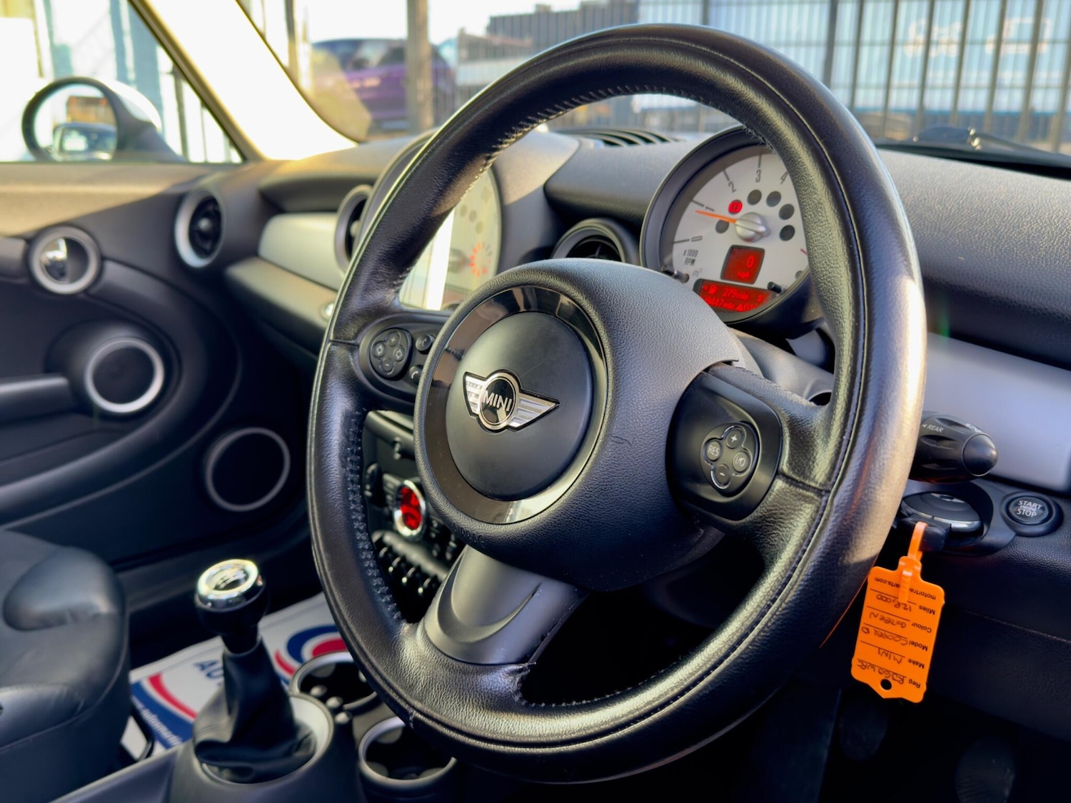 Used MINI Hatch 2011 for sale - 76886409: Photo 18