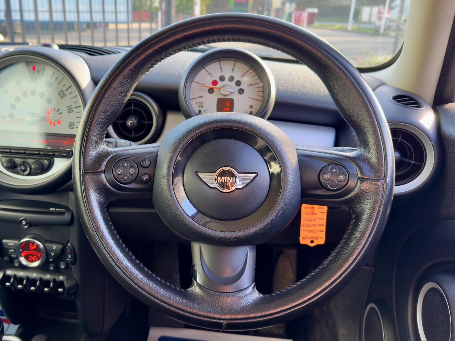 Used MINI Hatch 2011 for sale - 76886409: Photo 19