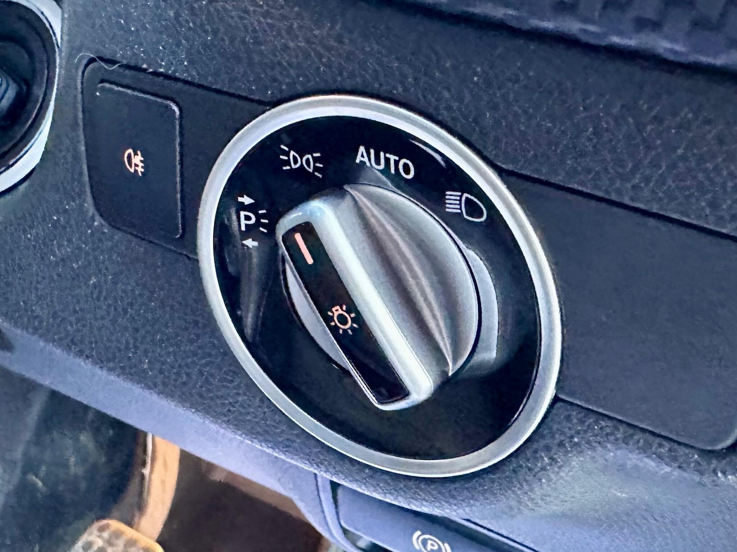 Used Mercedes-Benz A-Class 2017 for sale - 76781782: Photo 36