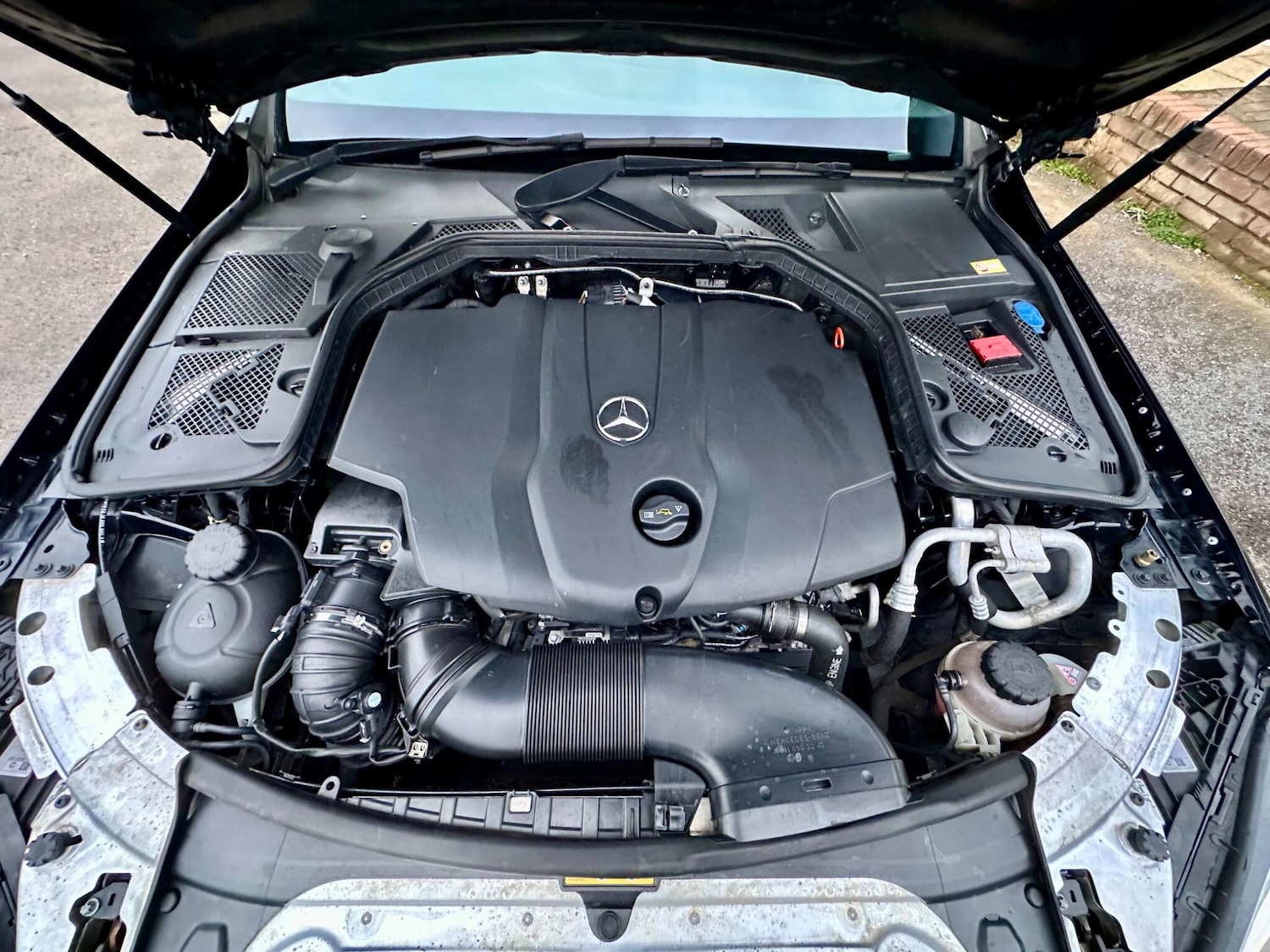 Used Mercedes-Benz C Class 2016 for sale - 76499433: Photo 18