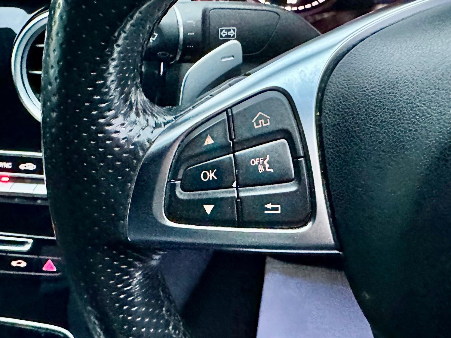 Used Mercedes-Benz C Class 2016 for sale - 76499433: Photo 29