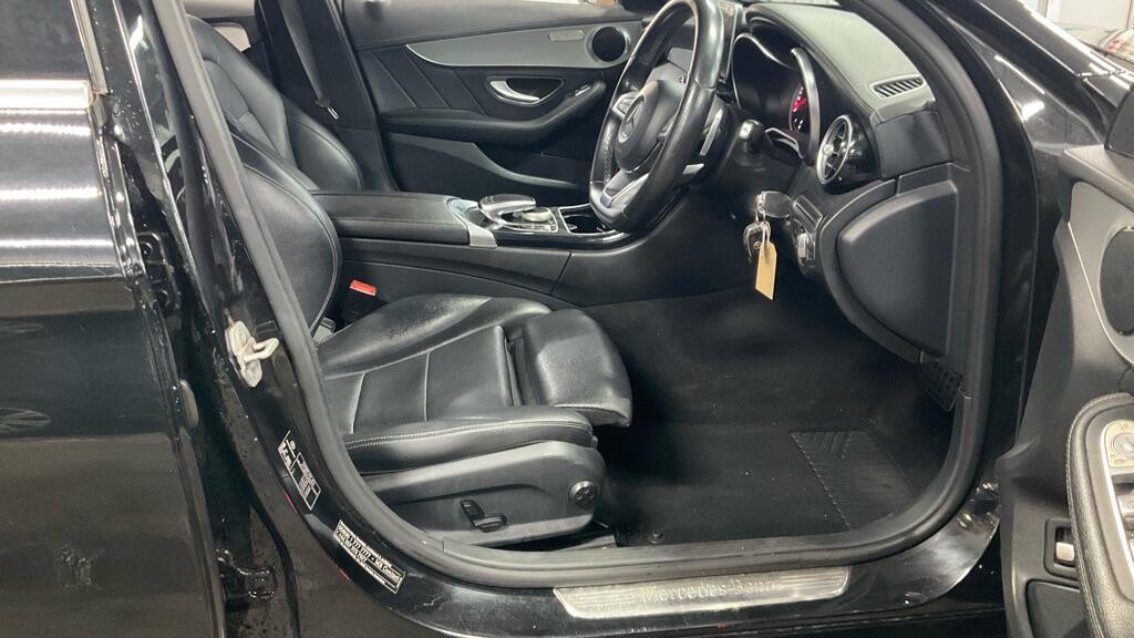 Used Mercedes-Benz C Class 2016 for sale - 76499433: Photo 8