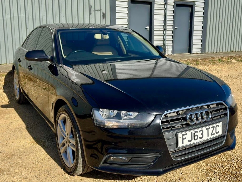 Used Audi A4 2013 for sale - 77959447: Photo 2