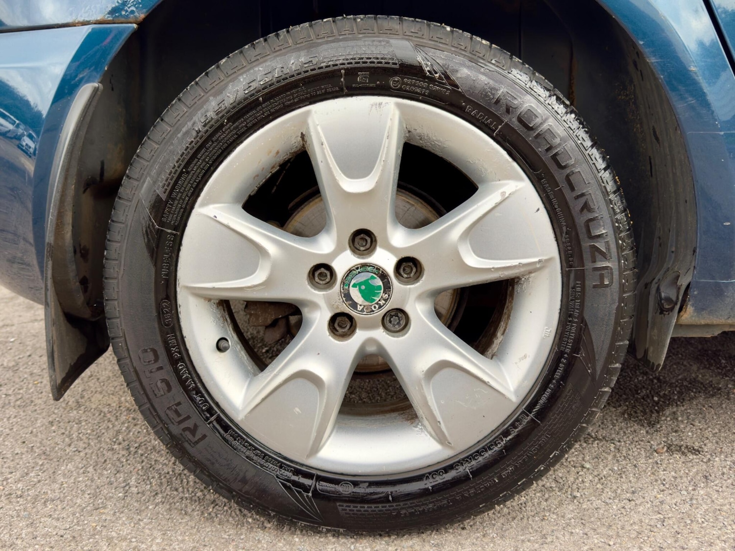 Used Skoda Roomster 2012 for sale - 76336272: Photo 11